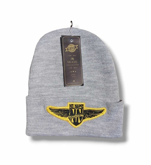 Gorros No Name Beanies Rocky Con Parche Varios Colores - comprar online