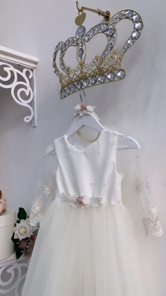 Diseño Tutú Star con mangas y bordado on internet