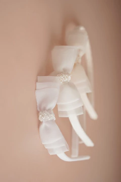 Vincha de diseño con moño bordado - tienda online