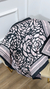 Lenço Flowers Preto - comprar online