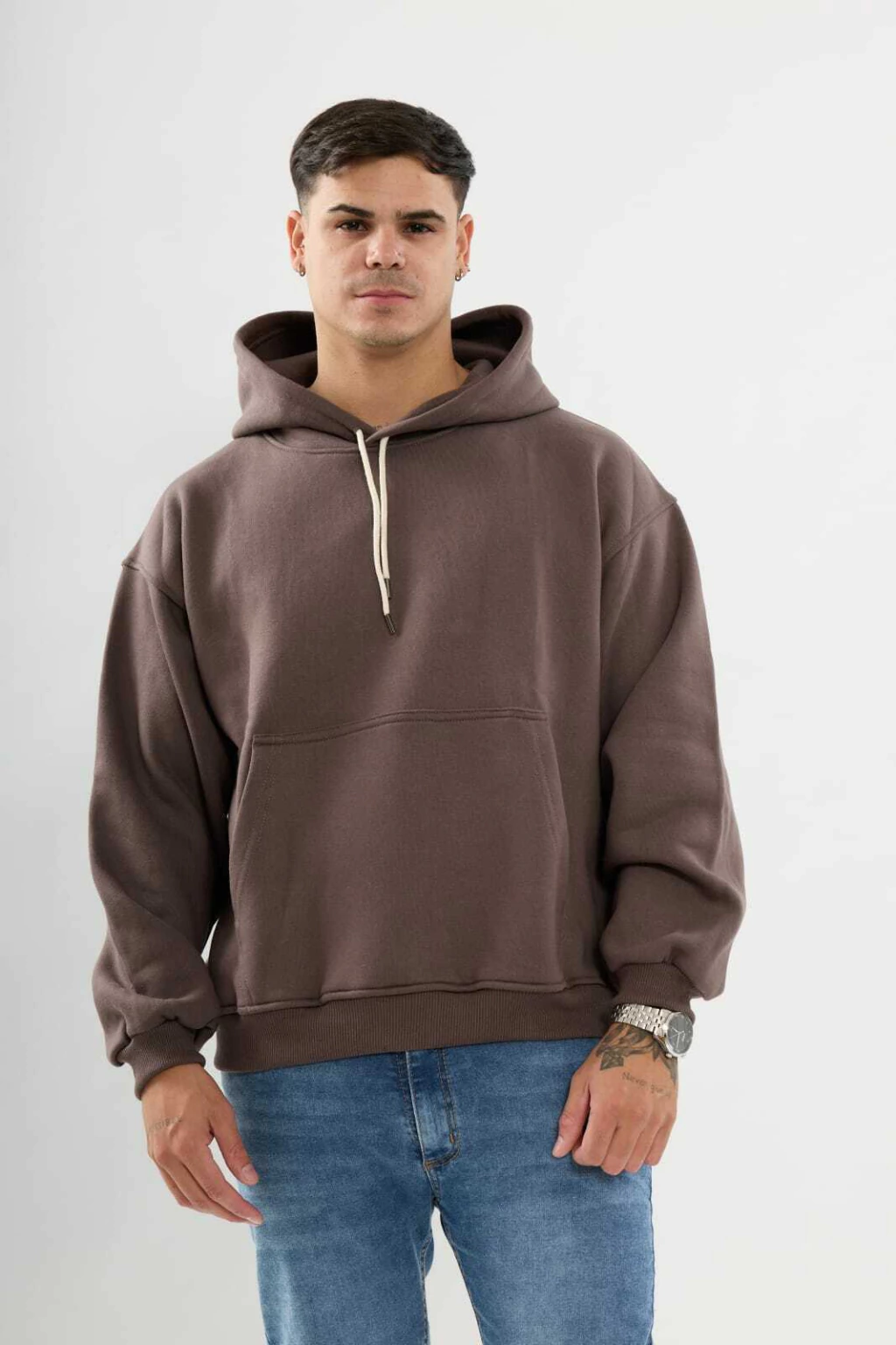 Canguro frizado liso modelo boxy fit