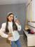 Camisa branca no crepe de alfaiataria com botões encapados e manguinha princesa - online store