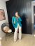 Blazer em alfaiataria com botões no punho - azul petróleo - loja online