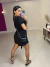 Macaquinho com bolso frontal no crepe - preto - loja online