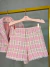 Conjunto tweed de blazer com short - alta costura rosa - Amor de Peça - Looks Femininos Estilosos, Loja de Roupa Feminina Online