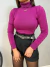 Blusa cacharrel com gola alta - bordô