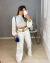 Calça wide leg jeans off white com cinto on internet