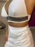 Cropped alfaitaria com aplicação de pedraria - branco - loja online