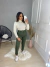 Calça jeans clochard com botões - verde militar na internet
