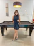 Vestido curto com strass e fenda - preto