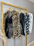 Camisa animal print com botões on internet