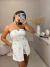 Macaquinho alfaiataria com pedras cravejadas - off white - Amor de Peça - Looks Femininos Estilosos, Loja de Roupa Feminina Online