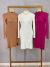 Vestido tricot rayon gola alta com fenda - areia on internet