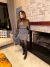 Trijunto alfaiataria com blazer cropped e saia - cinza - loja online