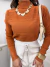 Cropped manga longa com gola alta em tricot - terracota na internet