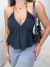 Blusa com babados frontais no crepe premium e amarração - preto - comprar online