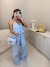 Blusa com babados frontais no crepe premium e amarração - azul - online store