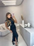 Vestido midi regata franzido com fenda - preto na internet