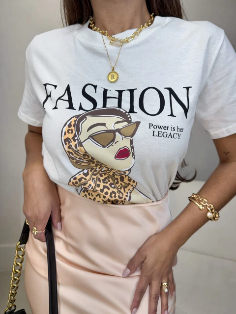 Blusa t-shirt fashion animal print - off white - comprar online