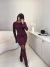 Vestido curto com aplicações de pérola manga longa e decote nas costas - burgundy - comprar online