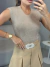 Short saia cós alto premium com cinto cravejado - nude - Amor de Peça - Looks Femininos Estilosos, Loja de Roupa Feminina Online