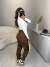 Calça cenoura alfaiataria - marrom - comprar online