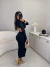 Vestido franzido manga longa com detalhe dourado e recorte na cintura - Preto - Amor de Peça - Looks Femininos Estilosos, Loja de Roupa Feminina Online