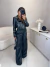 Calça de couro wide leg cargo consciência - preto - comprar online