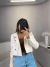 Jaqueta de couro curta com pingente clips - off white - loja online