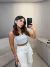 Cropped de alcinha decote reto com aplicação de brilho - off white on internet
