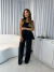 Conjunto alfaiafaria de blusa com babado assimétrico e calça - preto - comprar online