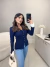 Blusa manga longa em modal com aplicação de renda no punho - azul escuro - loja online