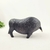 Escultura Touro Decorativo Preto 16x30x13cm Decoração - Inigual - Loja de Decoração, Plantas Artificiais, Presentes, Utilidades, Mesa Posta e decoração de Páscoa e Natal