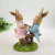 Casal De Coelhos De Resina Dançando 13x9x5cm Páscoa - Inigual - Loja de Decoração, Plantas Artificiais, Presentes, Utilidades, Mesa Posta e decoração de Páscoa e Natal