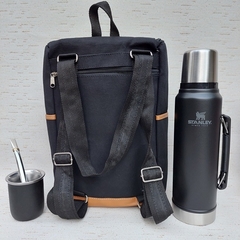 SM67 - Set Mochila/Morral matero con termo Stanley y mate de acero térmico - comprar online