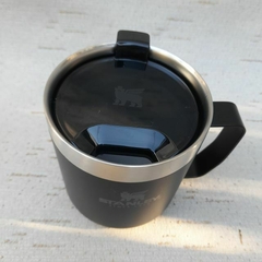 V4 - Taza Térmica Stanley Camp Mug 354 ml. - comprar online