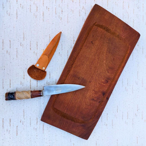 A23 - Set de Asado con tabla de algarrobo y cuchillo