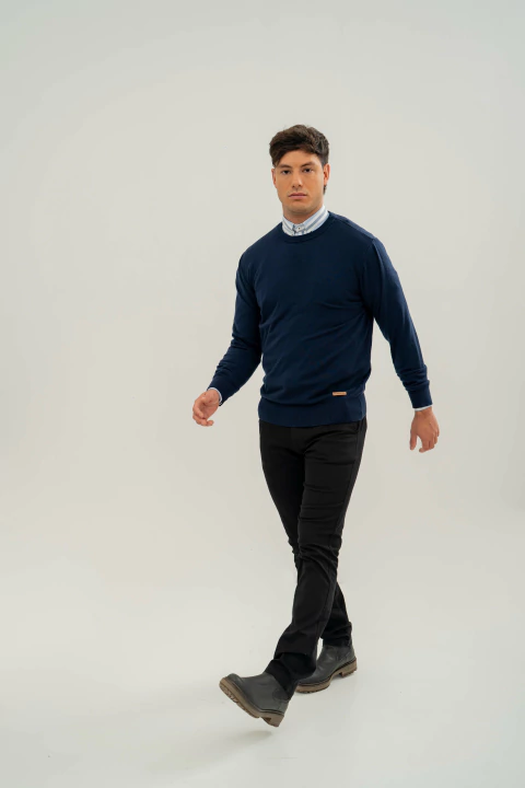 Sweater azul marino Unquillo