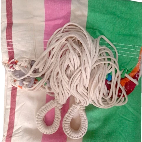 Rede Descanso 100% Algodão Solteiro 140 kg - 2,20m x 1,50m x 3,40m sem franja Listrado Verde e Rosa Amazonas