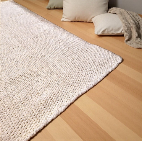 Tapete artesanal em tear Algodão Beira Cama 0,70x1,20m Pipa Cru