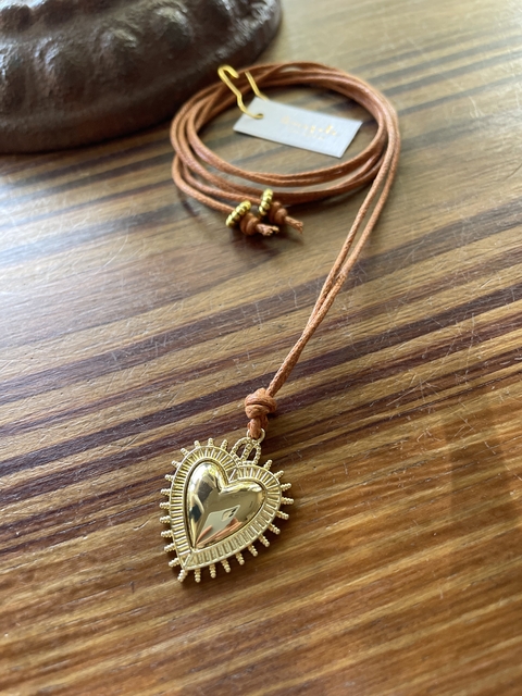 Colgante Sagrado corazón gold