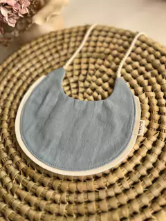 Babero Carlito - Clara Valencia Petit