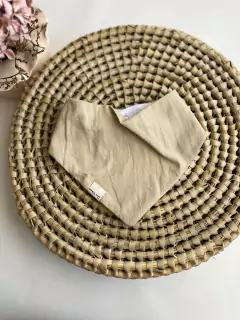 Imagen de Babero Bandana - 11 colores disponibles