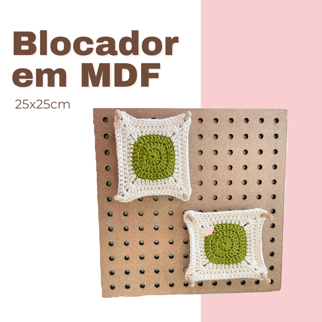 Blocador para Quadradinhos em MDF com 8 hastes de madeira de 8cm