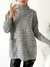 Sweater polera oversize con bolsillos Brindisi