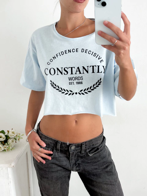 Remera oversize de algodón con terminación al corte Constantaly - comprar online