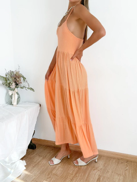 Vestido morley viscosa espalda abierta con vuelo frunces y volados Foden en internet