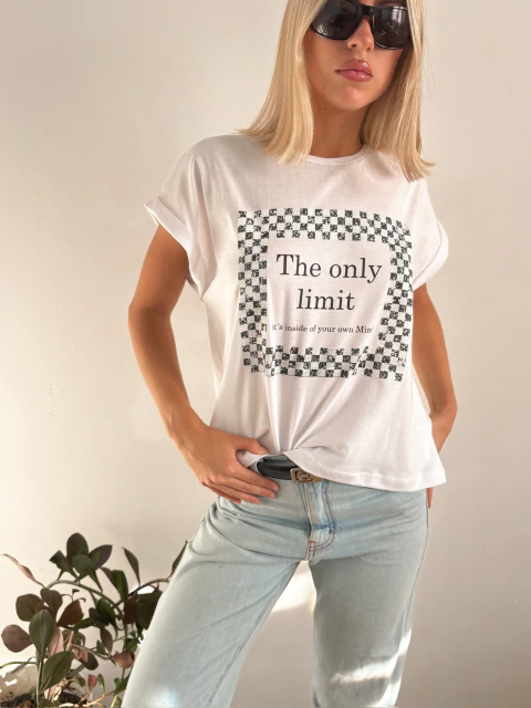 Remera amplia manga rebatible The Only Limit - comprar online