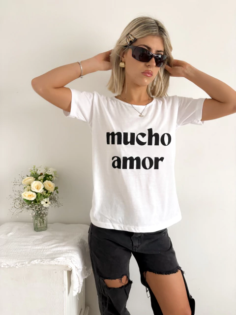 Remera algodón Mucho Amor kapmor - comprar online