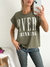 Remera amplia manga rebatible Overthinking - BENKA